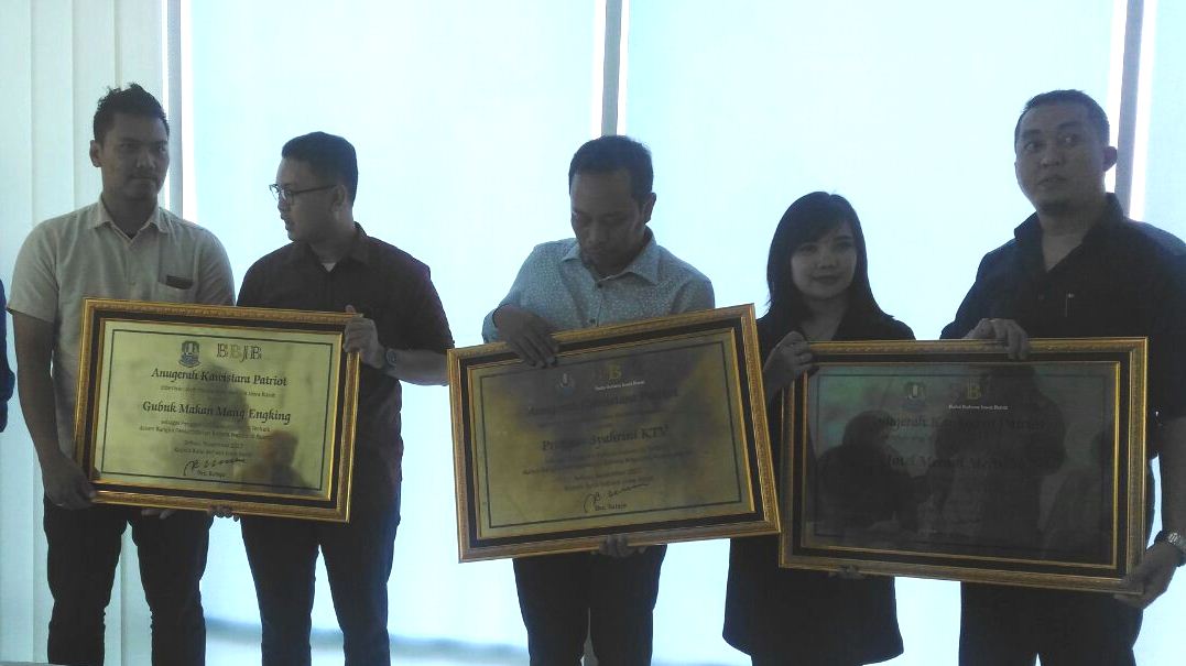Hotel Merapi Merbabu Juara Lomba Pemartabatan Bahasa Negara  di Kota Bekasi