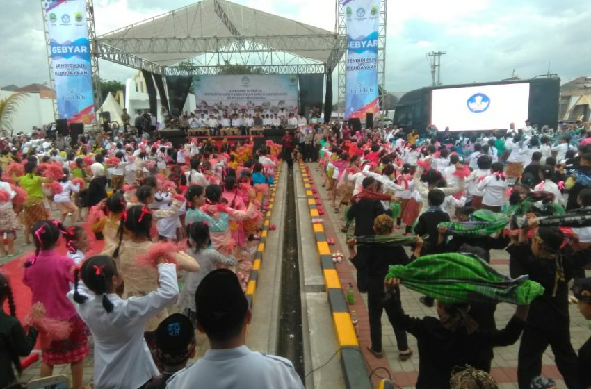  Gebyar Pendidikan dan Kebudayaan di Sukabumi dan Cianjur Berlangsung Meriah