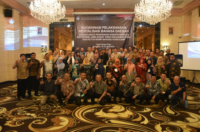  Kemendikbudristek Dorong Revitalisasi Bahasa Daerah di Jawa Barat