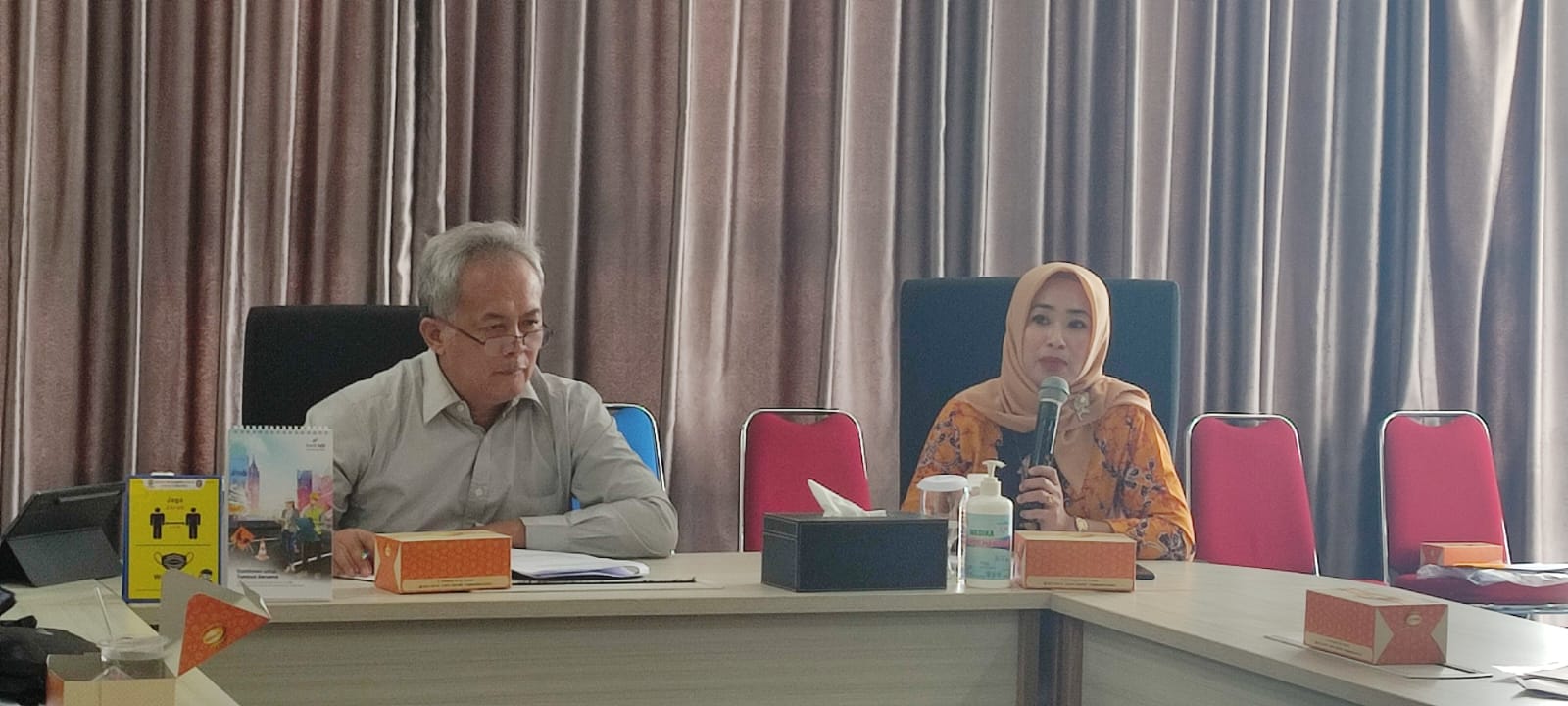 Tim KKLP Pembinaan dan Bahasa Hukum melakukan audiensi dengan jajaran Pemerintah Daerah Kota Cirebon