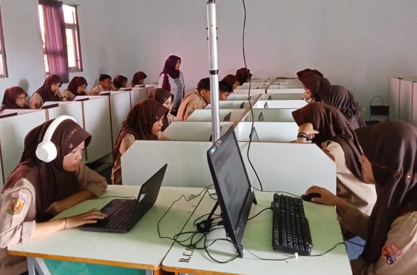  Pelaksanaan UKBI Adaptif Merdeka di SMA Negeri 1 Cineam, Tasikmalaya